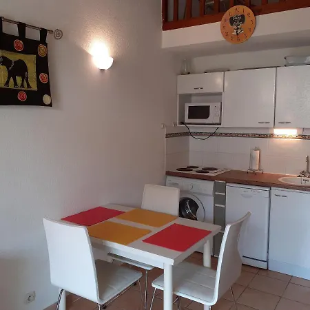 3 Pieces Bien Equipee 6 Couchages Rochelongue Cap D'agde Вілла Агд